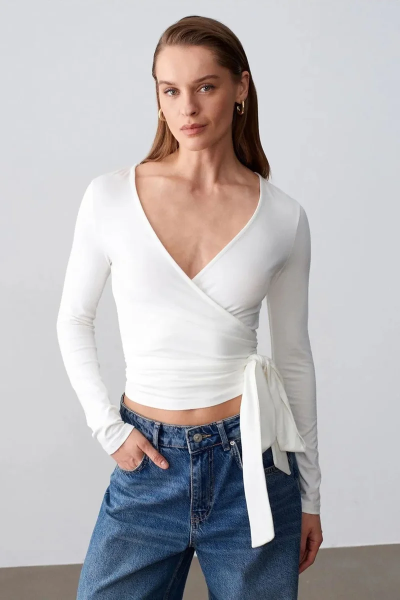 DILVIN Women’s Crop Wrap Blouse With Tie Detail