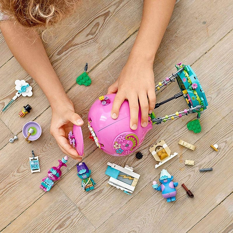 LEGO - Trolls World Tour Poppy's Hot Air Balloon Adventure 250 Pieces - 41252 - Image 4