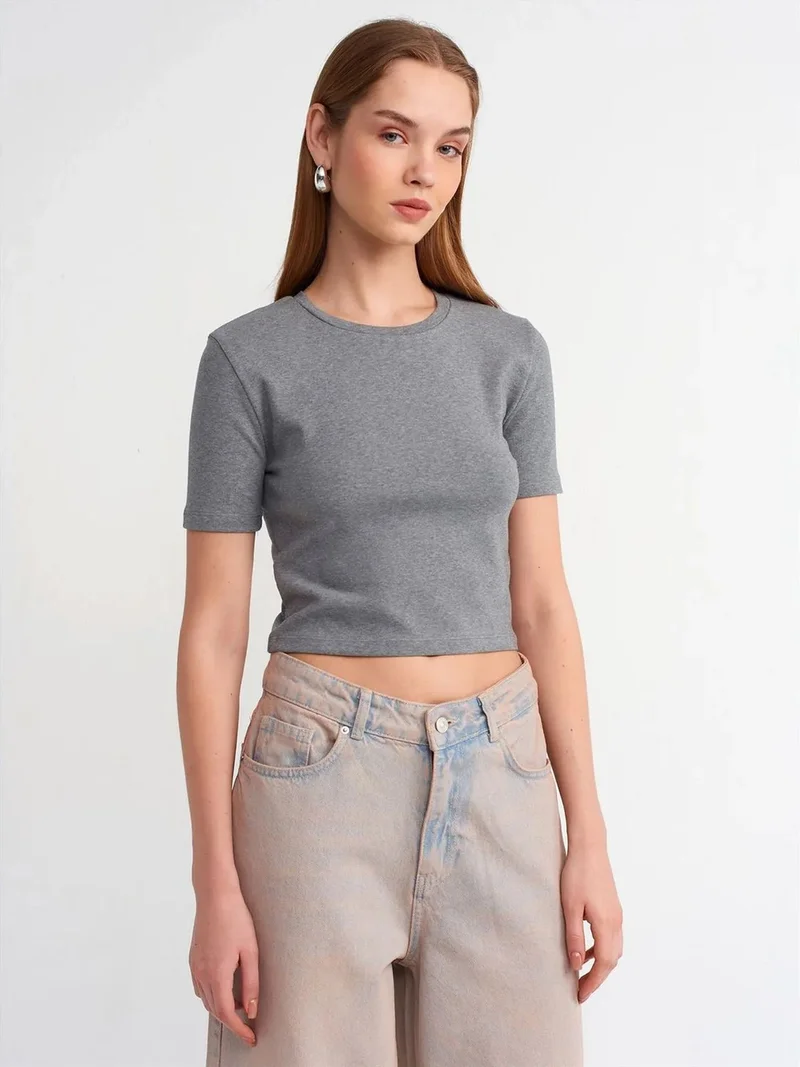 ديلفين Dilvin Women's Slim Fit Crop T-Shirt