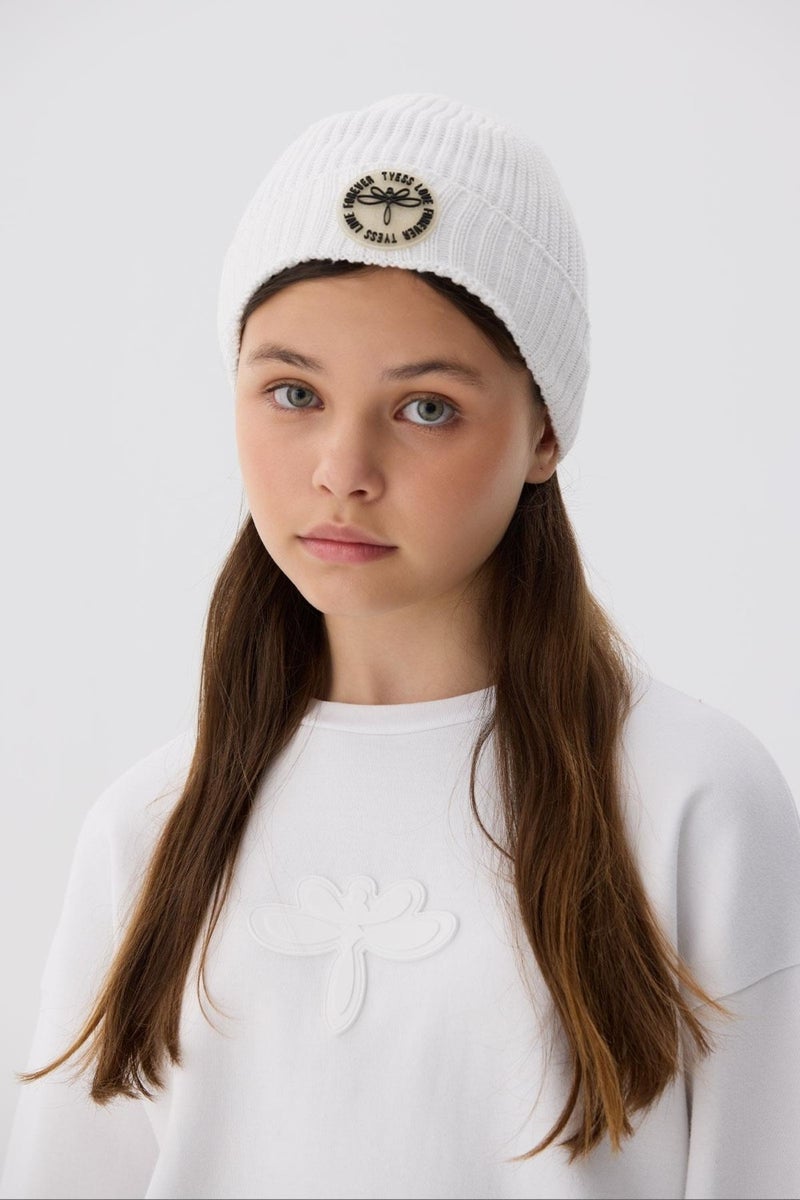 TYESS Bg Store Girl White Beret  - Image 1