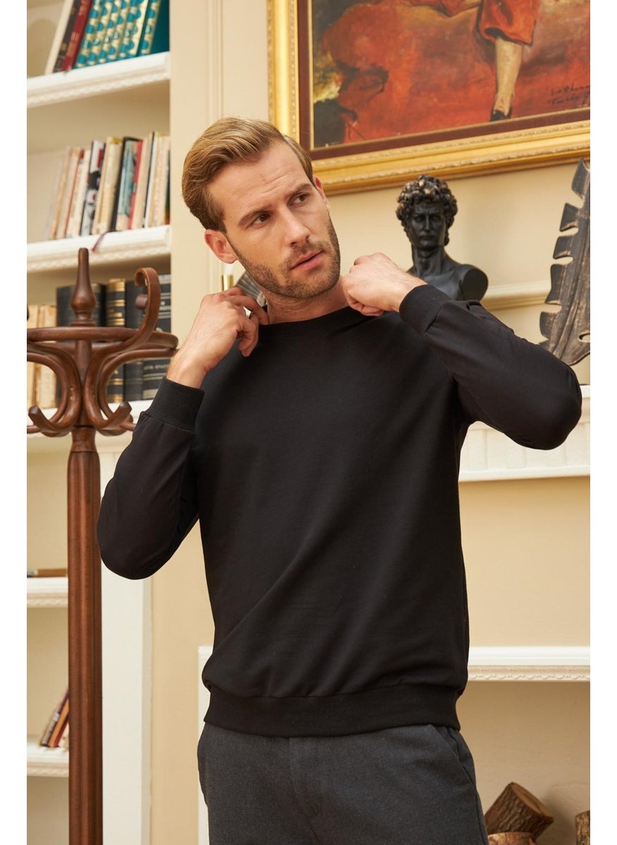 Odelon Men's Basic Crew Neck Comfortable Fit Plain Sweatshirt Black  - Image 4