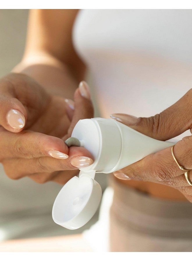 كوكو كايند قناع طين كالي البحر، تقشير لطيف لبشرة ناعمة ومشرقة، مصنوع من مستخلص بحر الكرنب الأزرق والطين المحيطي الجليدي للمساعدة في تقليل الزهم الزائد للحصول على بشرة ناعمة، 2 أونصة سائلة - Image 2