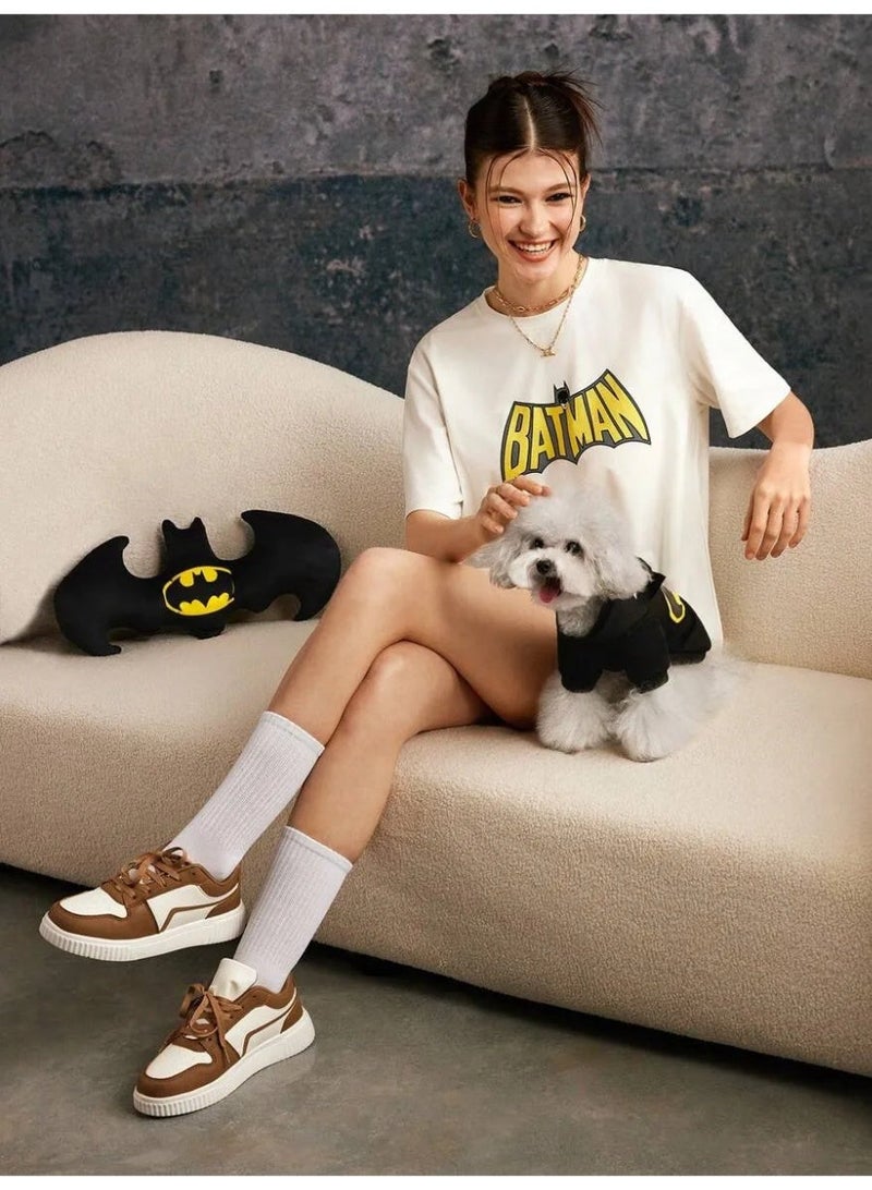 باتمان ملابس للحيوانات الاليفه ملابس كلاب هودي للكلب والقطط بتصميم شعار باتمان يساعد في الحفاظ على دفء حيوانك الأليف في الأجواء الباردة  ويمنحه مظهراً جذاباً ومميزاً مقاس S - Image 5