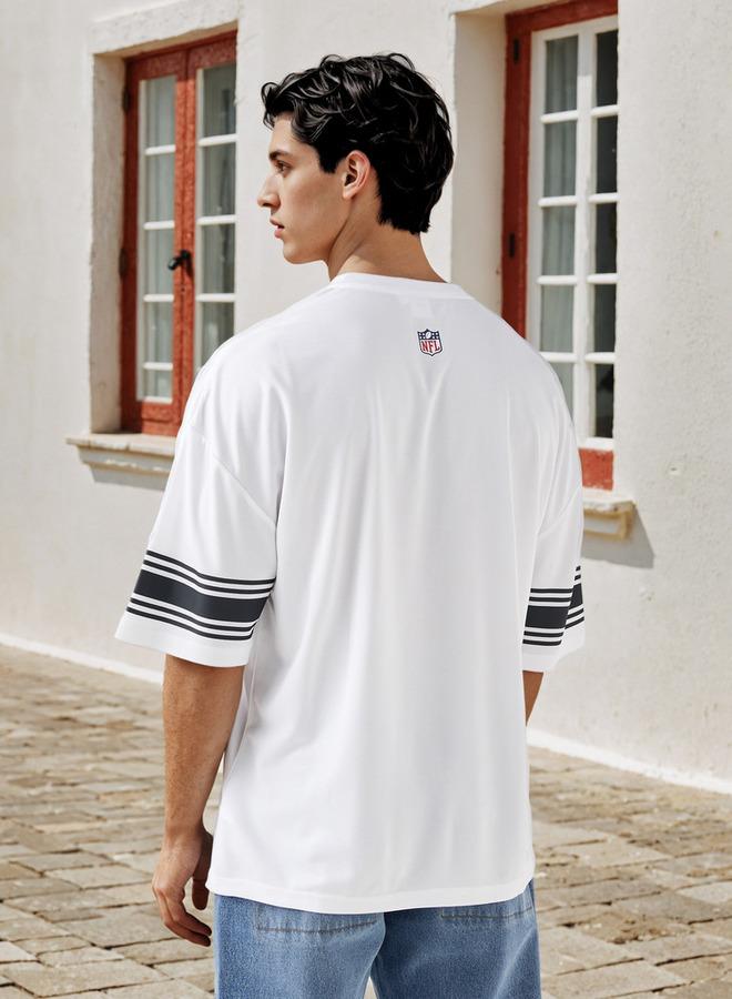 اس بي كاركترز تيشيرت رايدرز بطبعة وياقة على شكل حرف  وأكمام قصيرة - Image 3