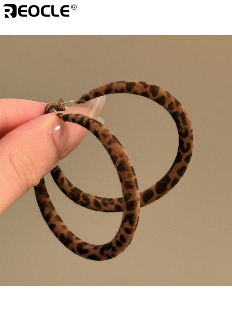 REOCLE Women's Statement Animal-Print Large Hoop Earrings Bold Circular Drop Earrings with Textured Pattern for Casual & Stylish Daily Accessorizing - Image 4