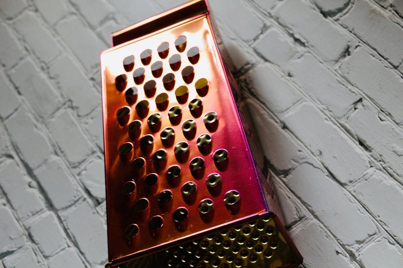 BISDARUN Large Stainless Steel 4 Sides Grater Slicer with Handle, Multifunctional Cutter Planing for Ginger, Garlic, Cucumbers, Carrots, Cheese, Potato, Ergonomic Design Kitchen Gadgets Accessories Gold - Image 5