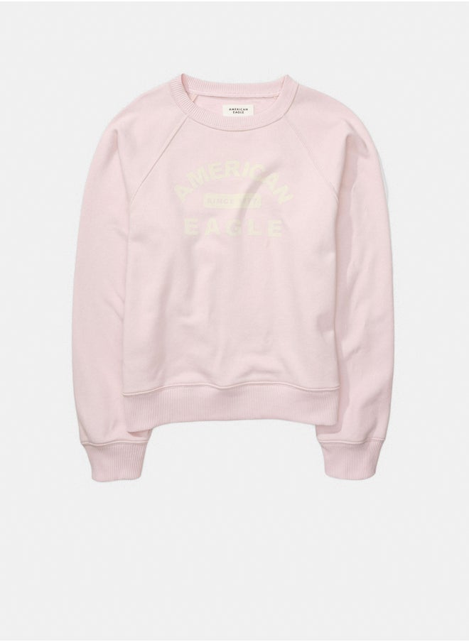 AE Raglan-Sleeve Graphic Sweatshirt - pzsku/ZEE001B91CCFC60CE2262Z/45/_/1736087692/35f40cf8-f995-407e-b1d3-476c880a9782