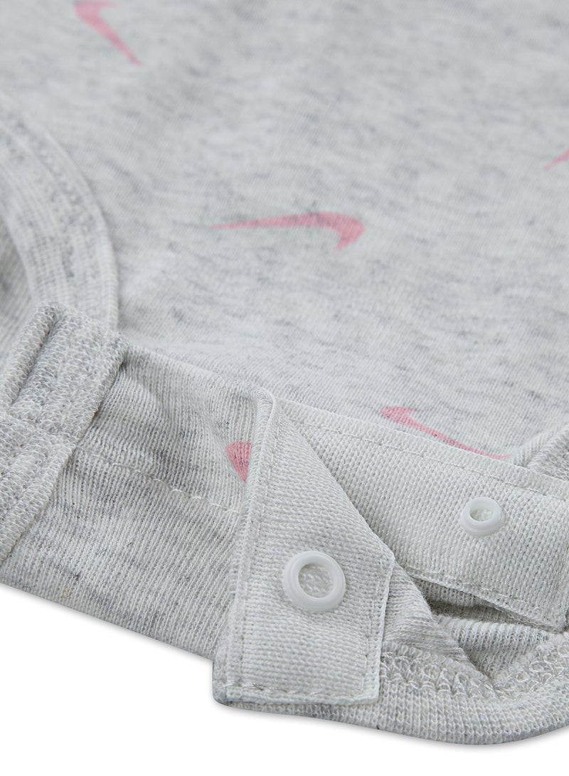 Nike Infant 3 Pack Bodysuit & Waffle Pant Set - Image 3