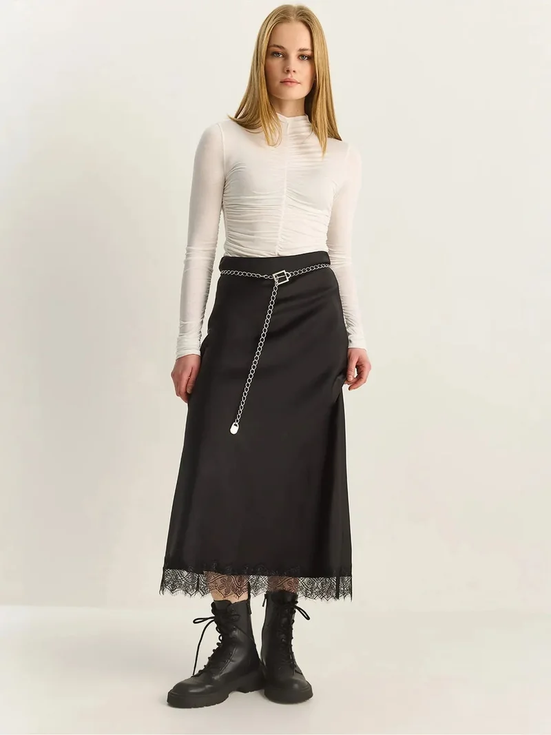 بيانكو لوتشي LUCCI High Waist Satin A-Line Maxi Skirt