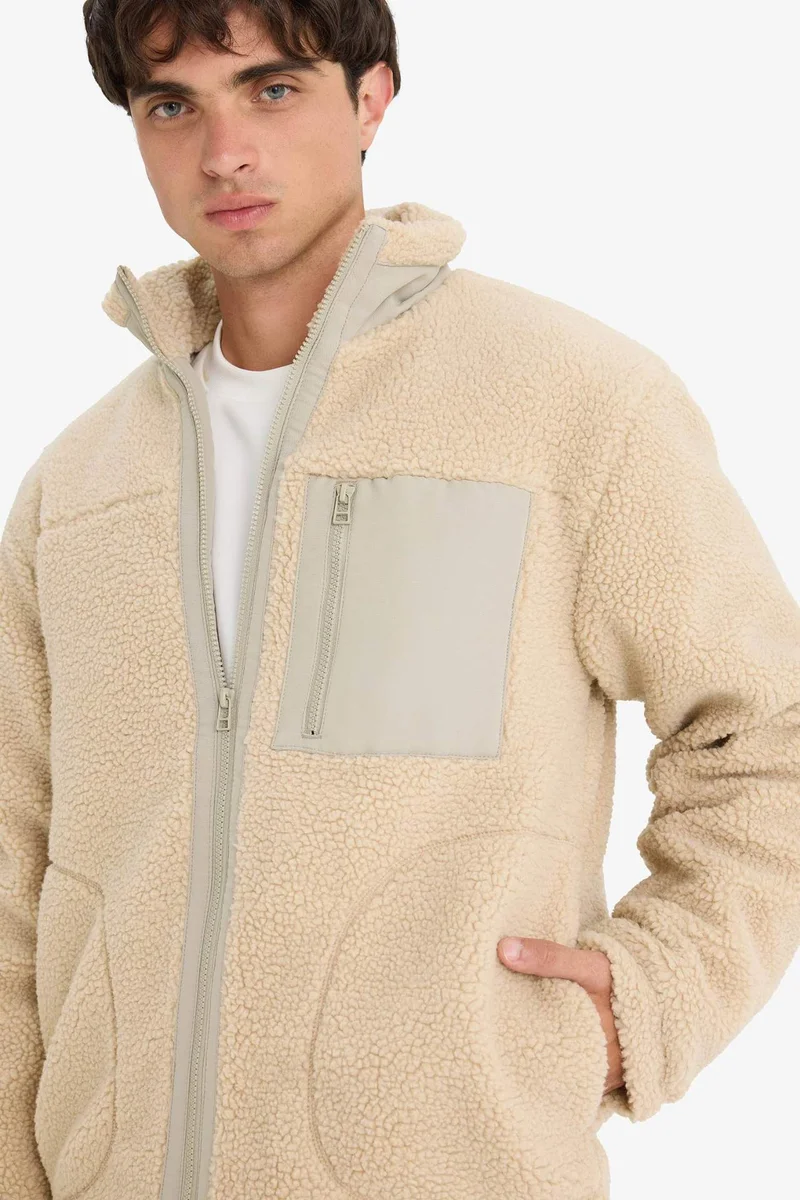 Defacto Regular Fit Stand Collar Zippered Plush Jacket