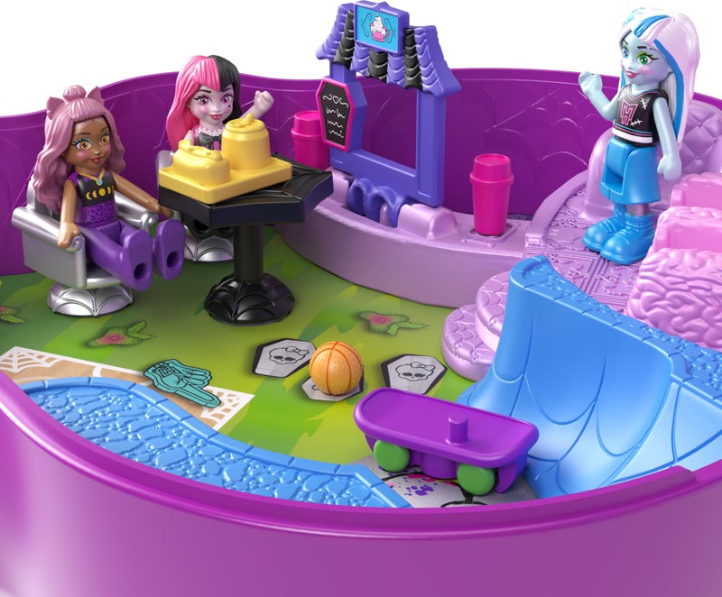 Polly Pocket مجموعة ألعاب بولي بوكيت مونستر هاي مع 3 دمى ميكرو و 10 ملحقات، تفتح على مدرسة ثانوية، لعبة سفر قابلة للجمع مع تخزين - Image 5