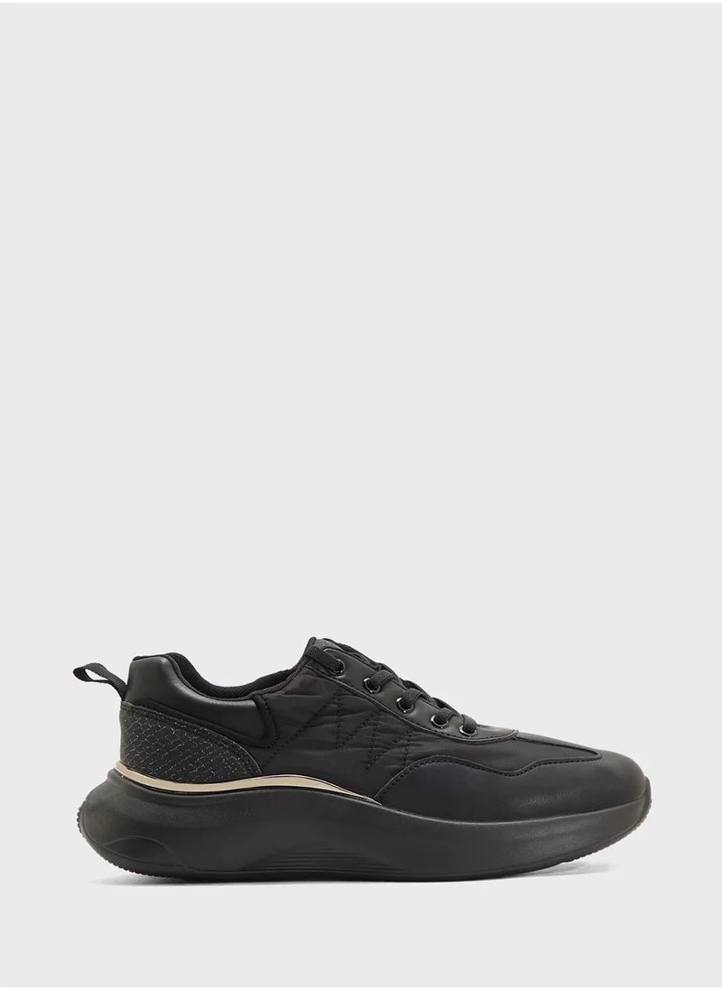 OZZO Runner Sneaker
