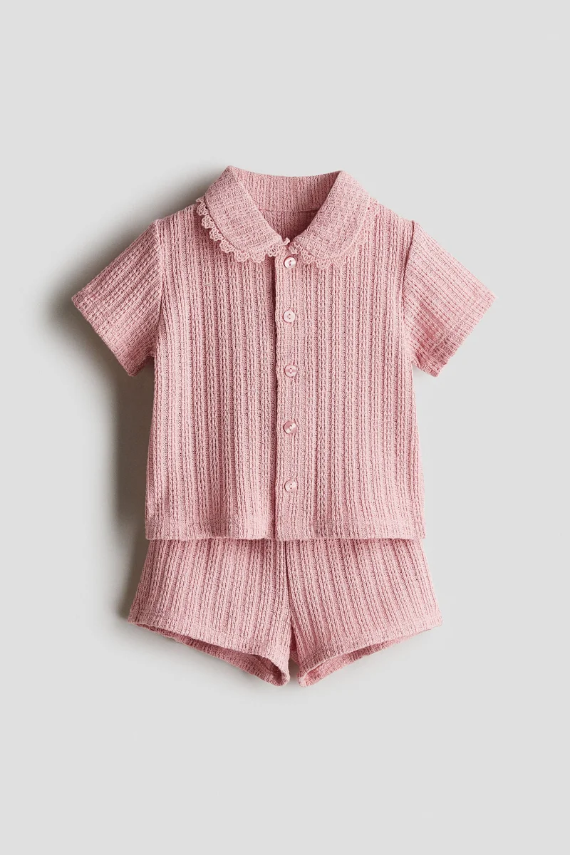 H&M 2-piece shirt and shorts set