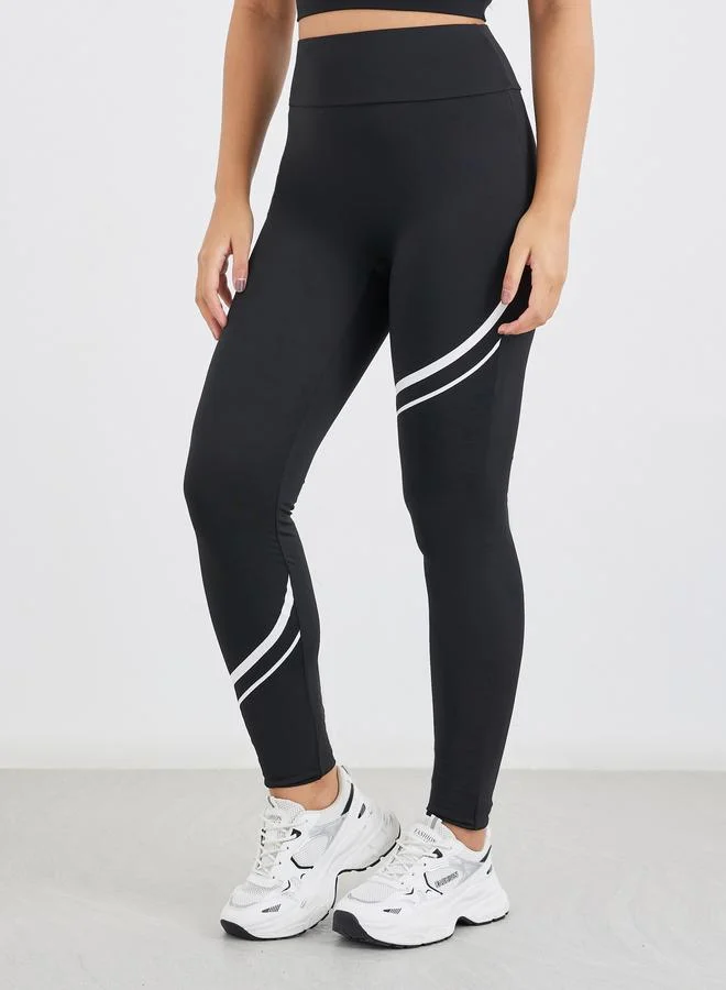 Styli Active Wavy Stripes Detail Full Length Leggings