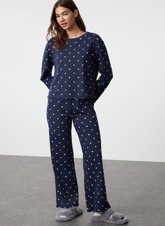 trendyol Navy Blue Polka Dot and Heart Patterned Knitted Pajama Set THMAW25PT00039 - Image 2