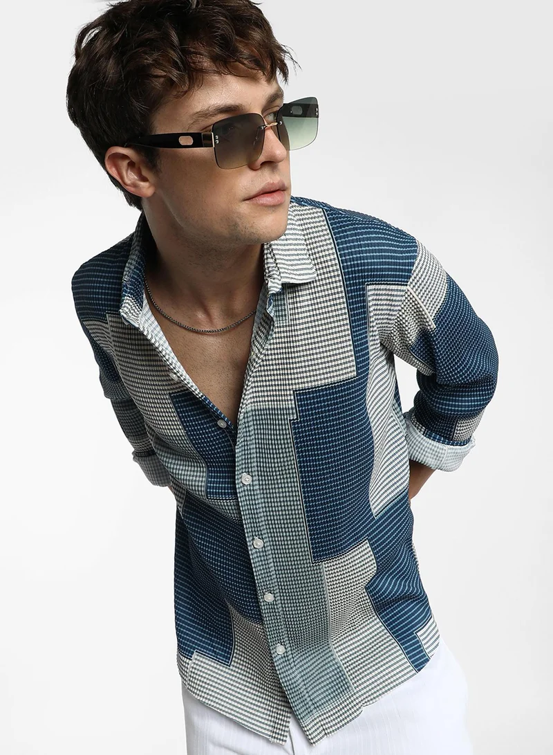 Campus Sutra Men's Cloud Grey & Lapis Blue Retro-Pleat Shirt