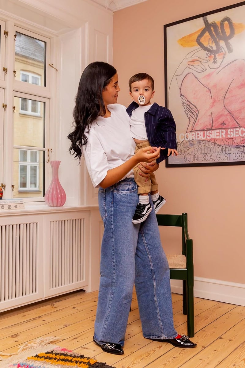 BIBS Studio Colour 2 Pack Natural Rubber Pacifiers - Image 5