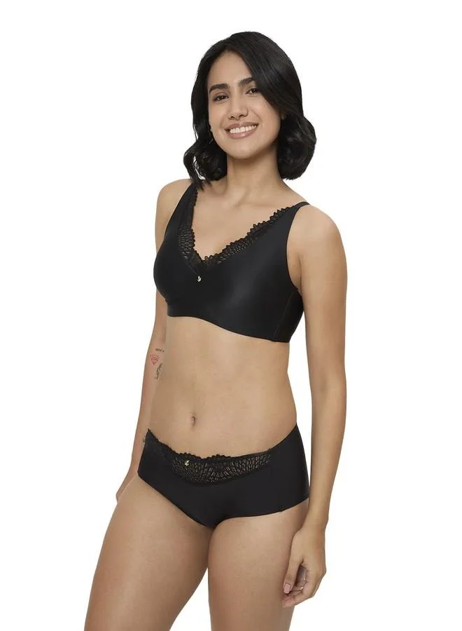 ترايامف Triumph Lacy Sensation Non Wired Non Padded Bra for Women | All Day Comfort | Pack of 1 Black
