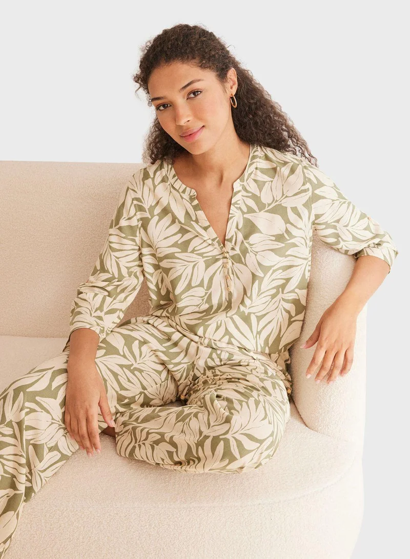 ومن سيكريت Pyjama Pants With Leaf Print
