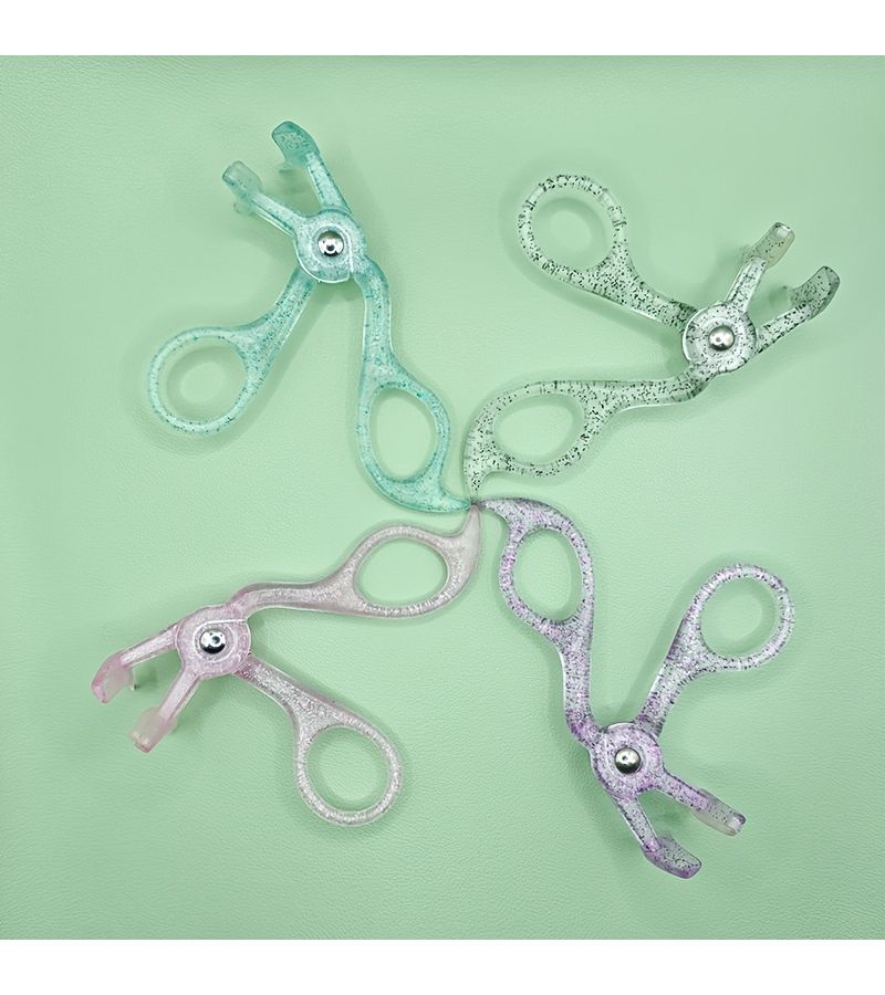 Green Transparent Eyelash Curler Set with 10 Replacement Pads Long Holding Wide Angle for Beginners - Image 1