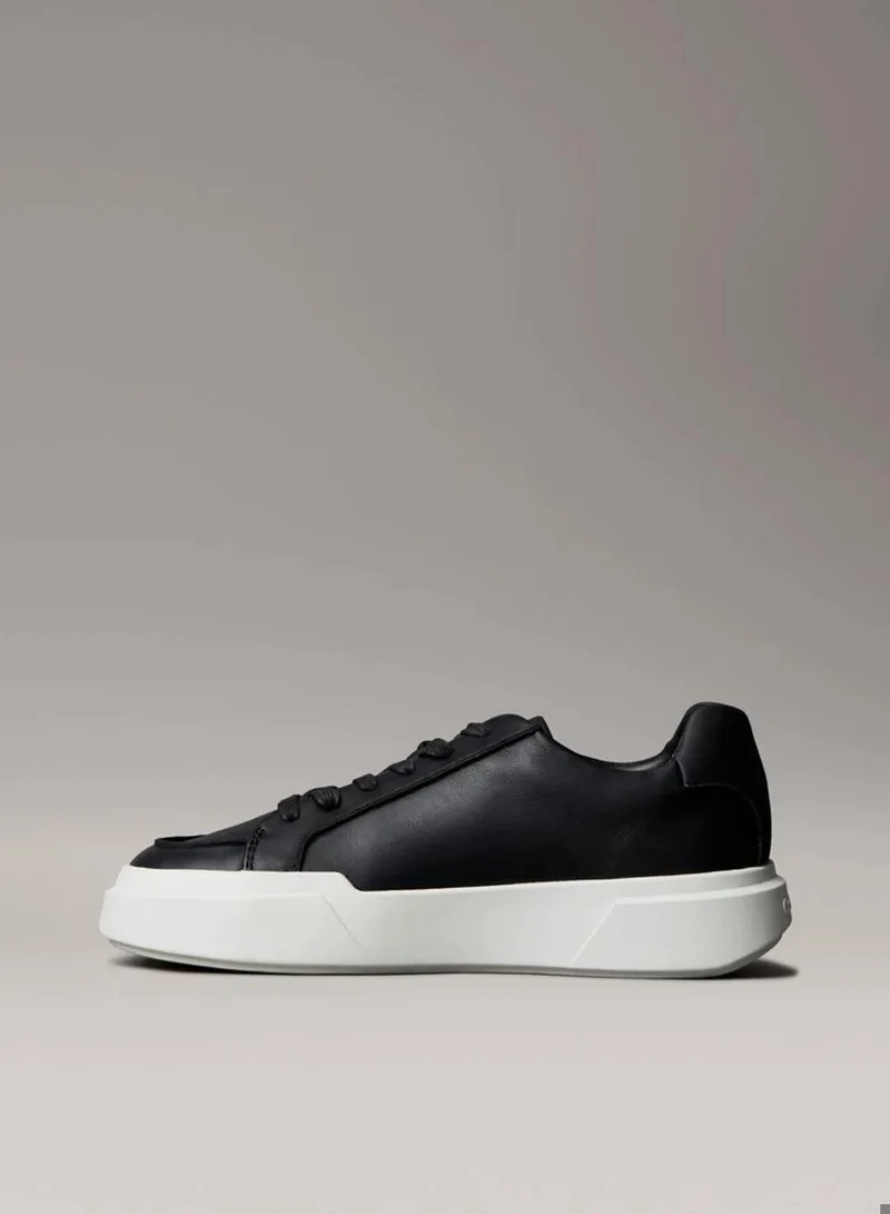 Calvin Klein Jeans Black/Vaporous White/Gum Leather Logo Trainers for Women | Best Price UAE