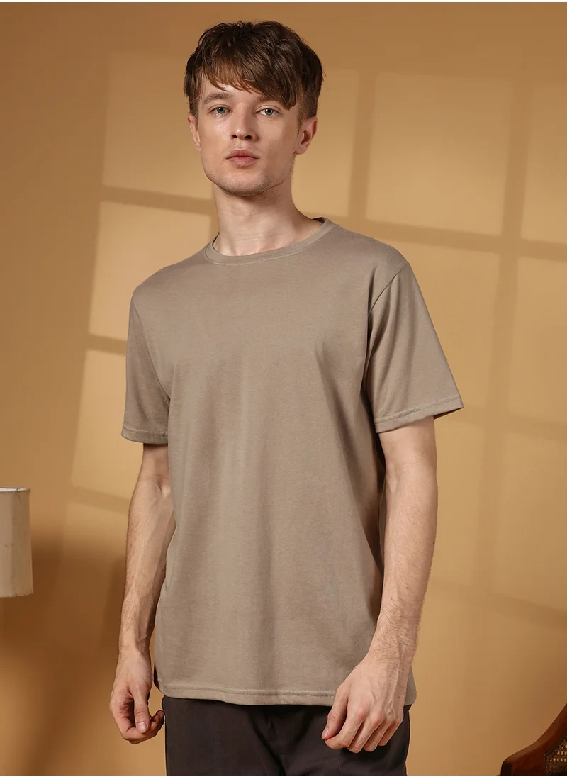 كامبوس سوترا Men's Cloud Grey Solid Regular T-Shirt