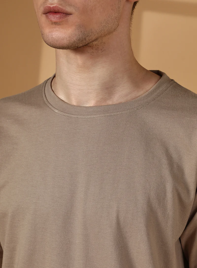Campus Sutra Men's Cloud Grey Solid Regular T-Shirt