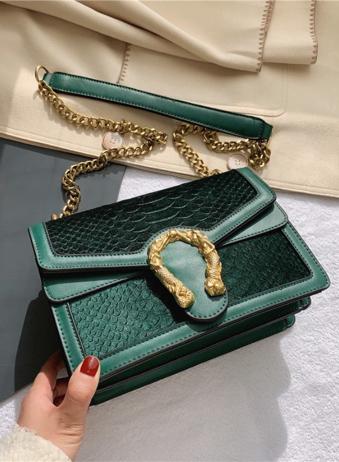 WAOKN Women's Trendy Texture Shoulder Bag, Ladies Fashionable Crocodile Crossbody Bag Sling Bag Side Bag, PU Leather Chain Carry Bag Handbag Gift Bag（Green)  - Image 3