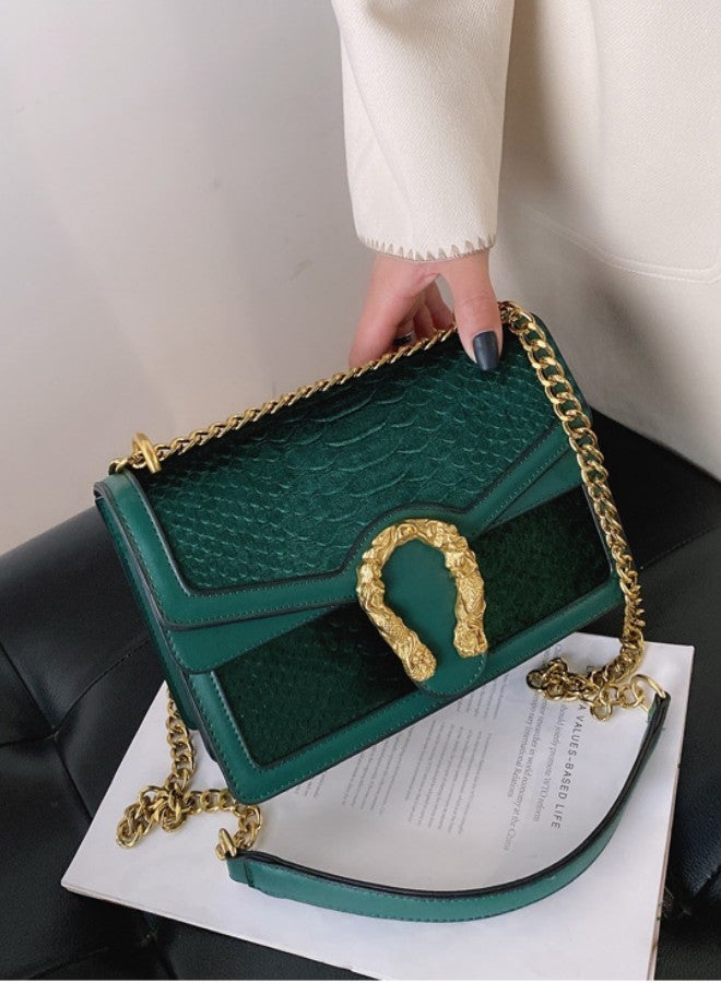 WAOKN Women's Trendy Texture Shoulder Bag, Ladies Fashionable Crocodile Crossbody Bag Sling Bag Side Bag, PU Leather Chain Carry Bag Handbag Gift Bag（Green)  - Image 5