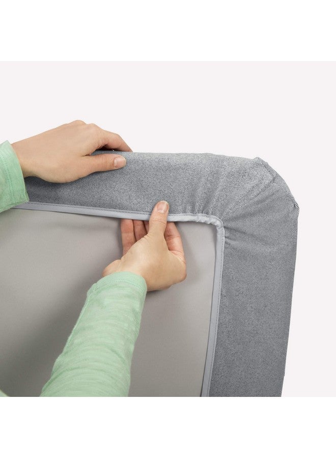 Chicco LullaGo Bassinet Sheets - Grey Triangle 2-Pack | Grey - Image 3