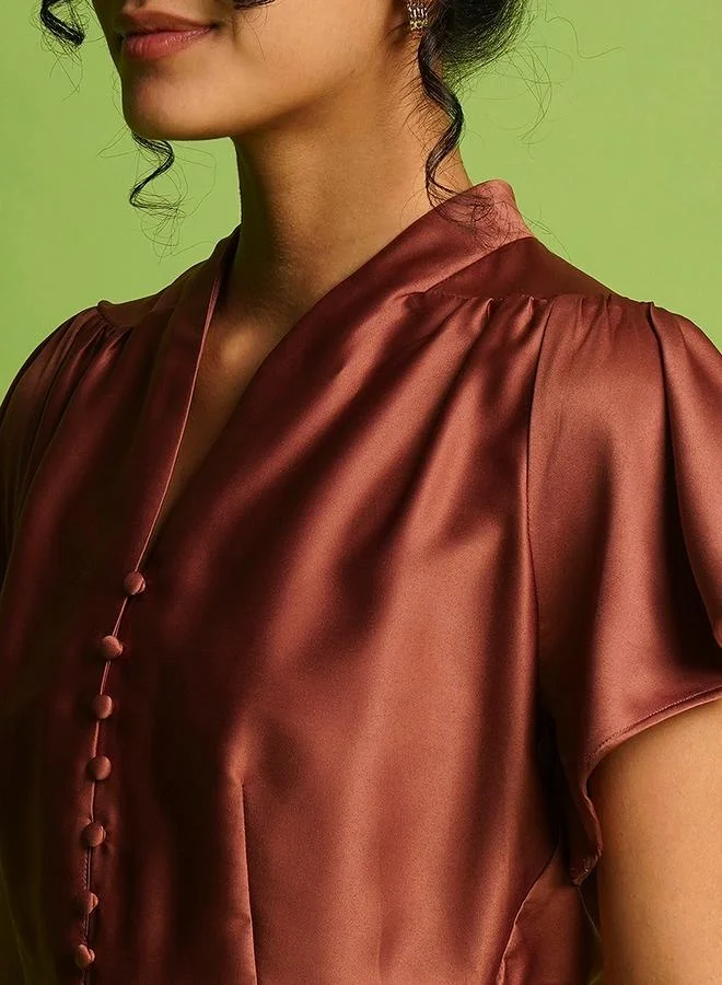 globus Solid Satin V-Neck Flute Sleeve Buttoned Top