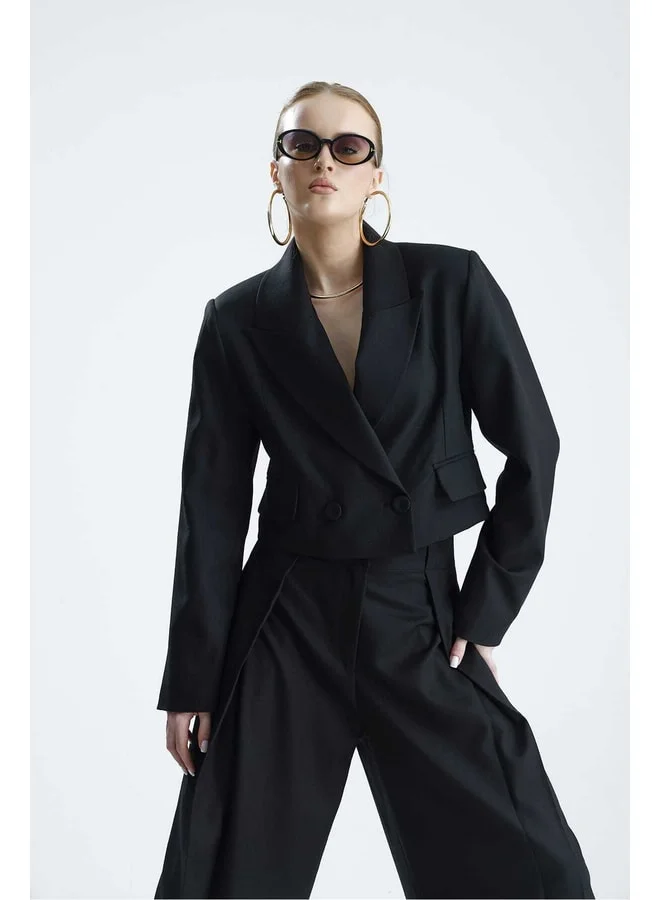 GACACOLLECTION NİŞDA Short Black Jacket