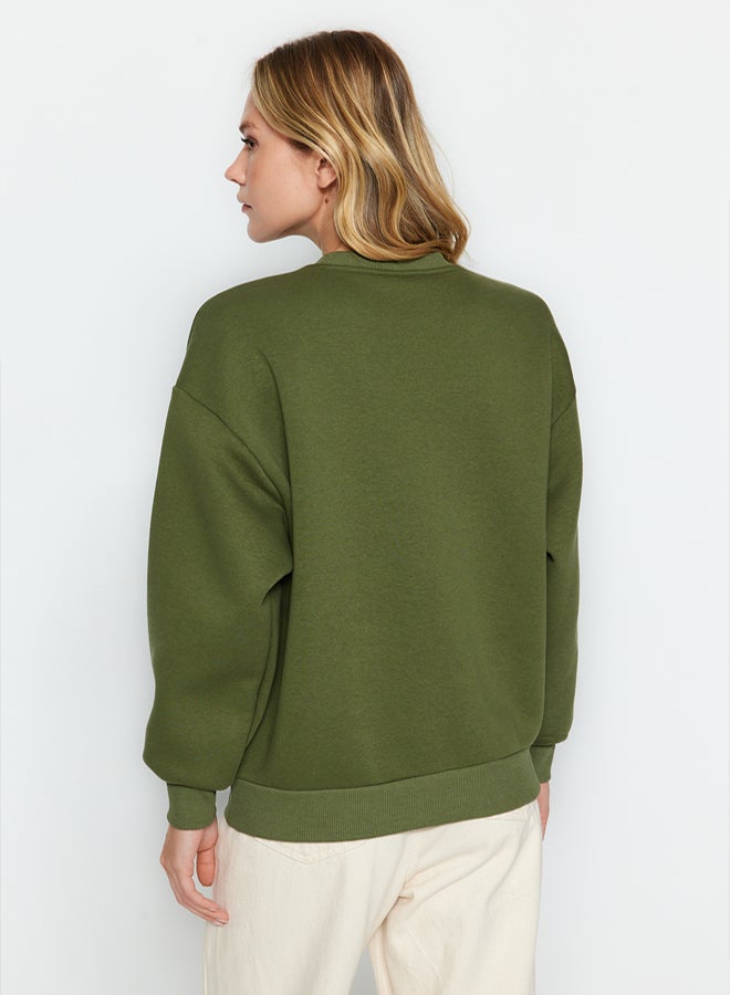 trendyol Khaki Thick Inside Fleece Regular/Normal Fit Crew Neck Basic Knitted Sweatshirt - Image 5