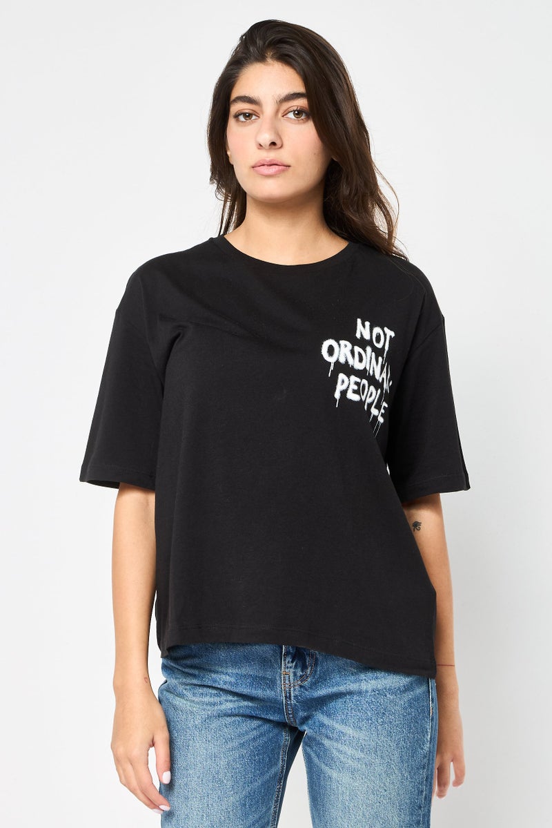 Replay تي شيرت نسائي بأكمام قصيرة وطوق دائري بطباعة جرافيك، أسود - Image 1