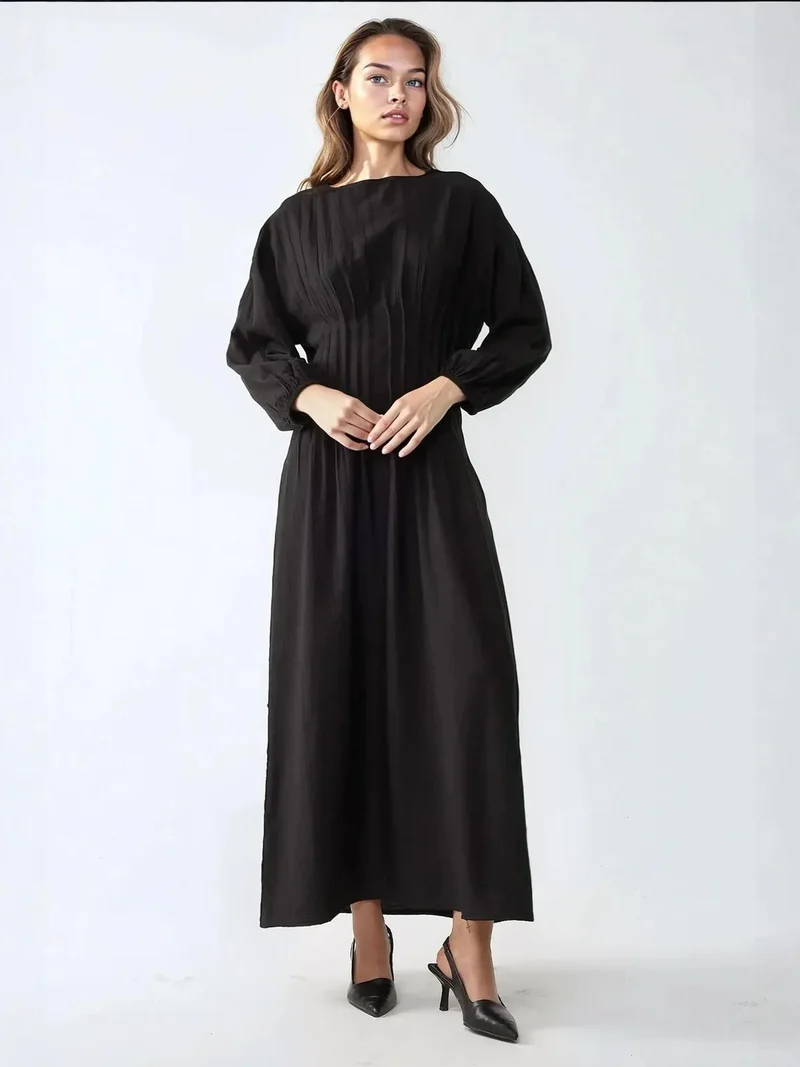 زوبعة فستان ماكسي بأكمام طويلة ورقبة مستديرة