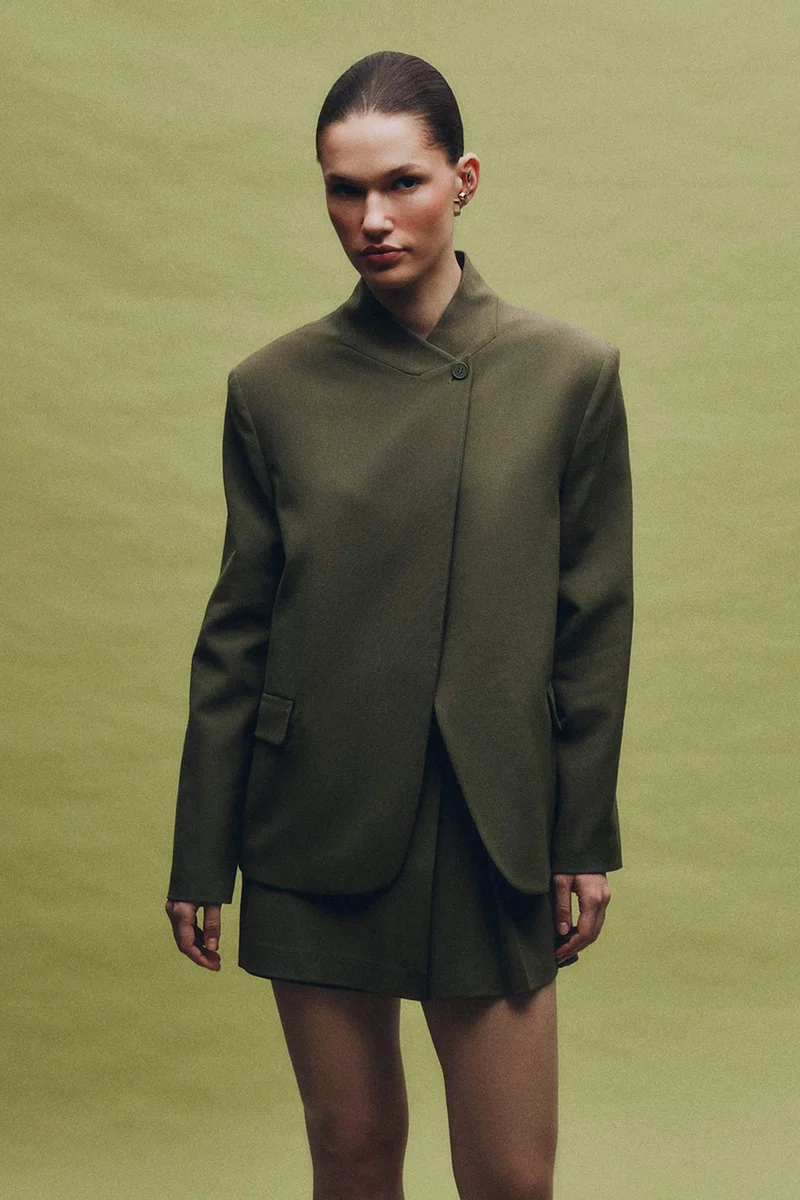 ديفاكتو Mandarin Collar Oversize Blazer