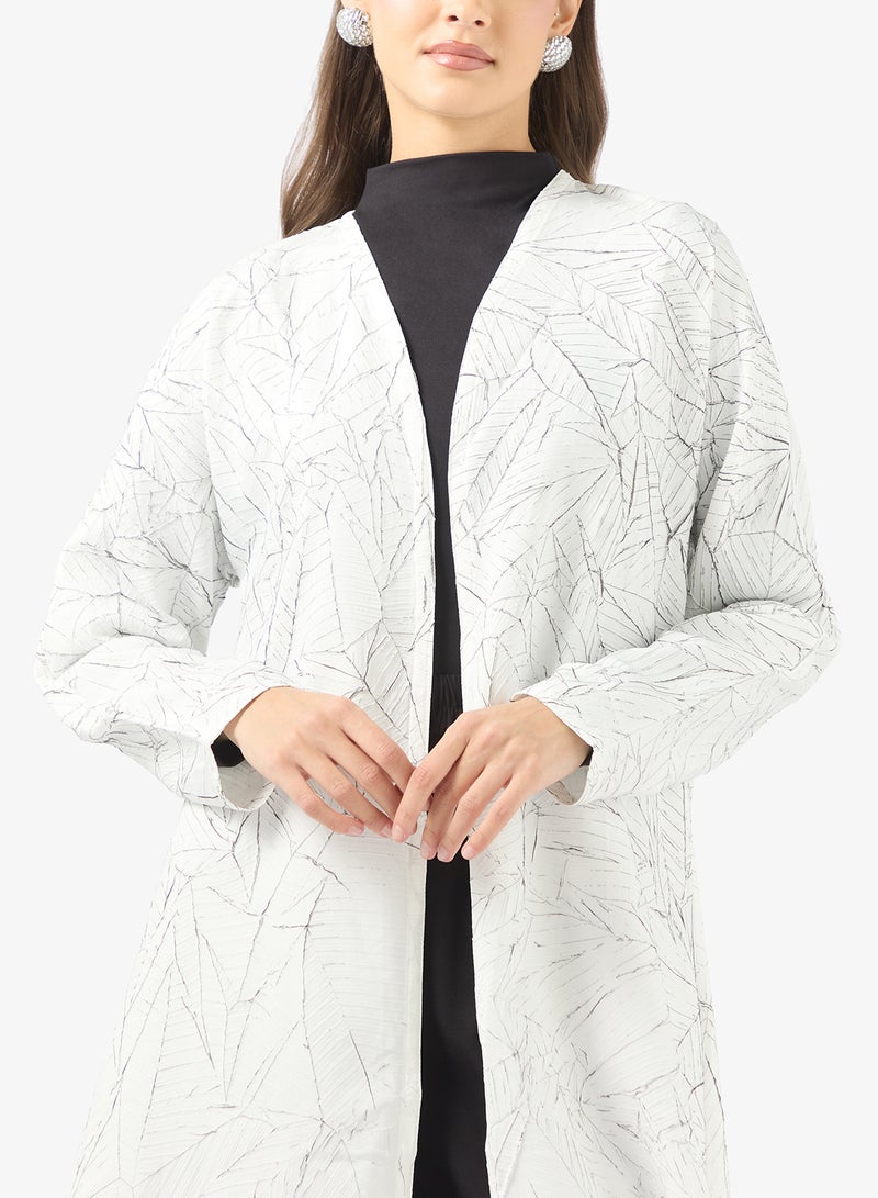 Khizana Textured Abaya - Image 3