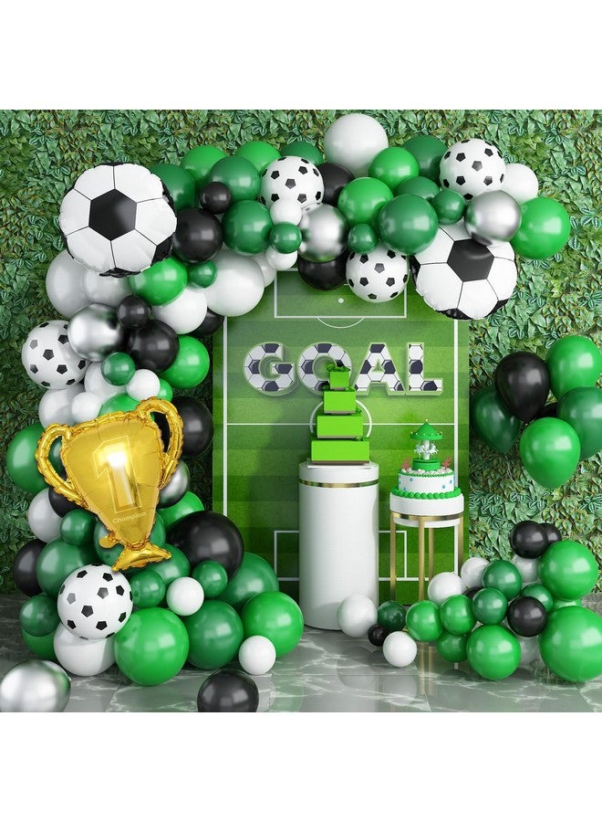 Biapian طقم قوس بالونات كرة القدم للأولاد، طقم قوس بالونات أخضر مع بالونات كأس كرة القدم باللون الأخضر الداكن والأسود والأبيض وبالونات اللاتكس وبالونات معدنية فضية لتزيين حفلات استقبال المواليد وأعياد الميلاد وحفلات كرة القدم - Image 1