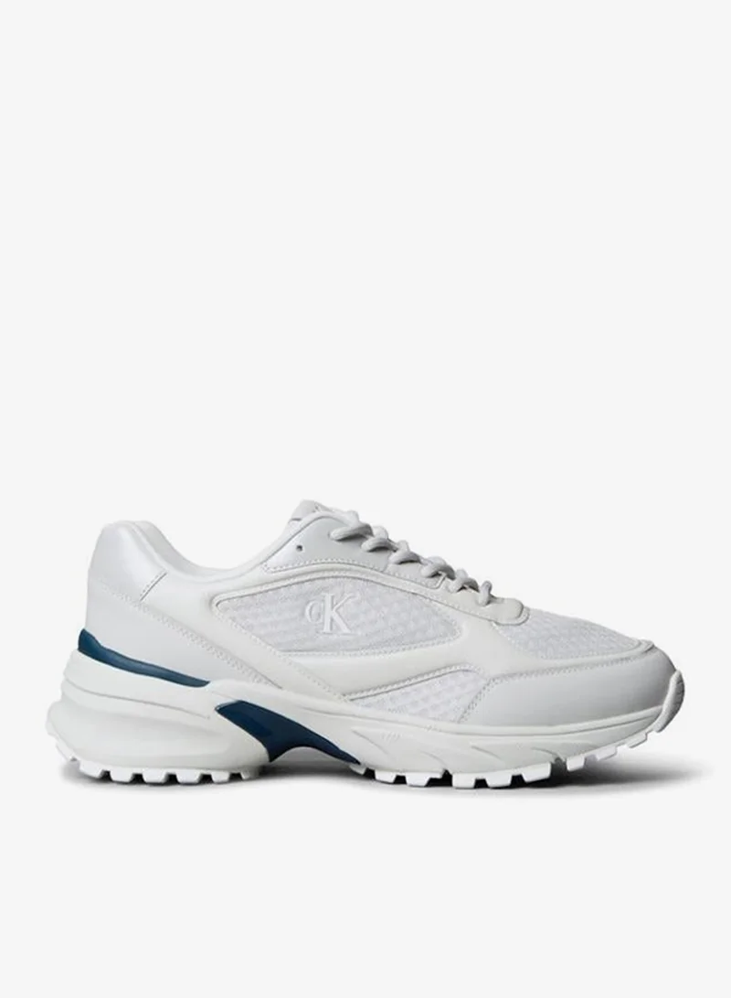 Trailblazer Low Top Sneakers
