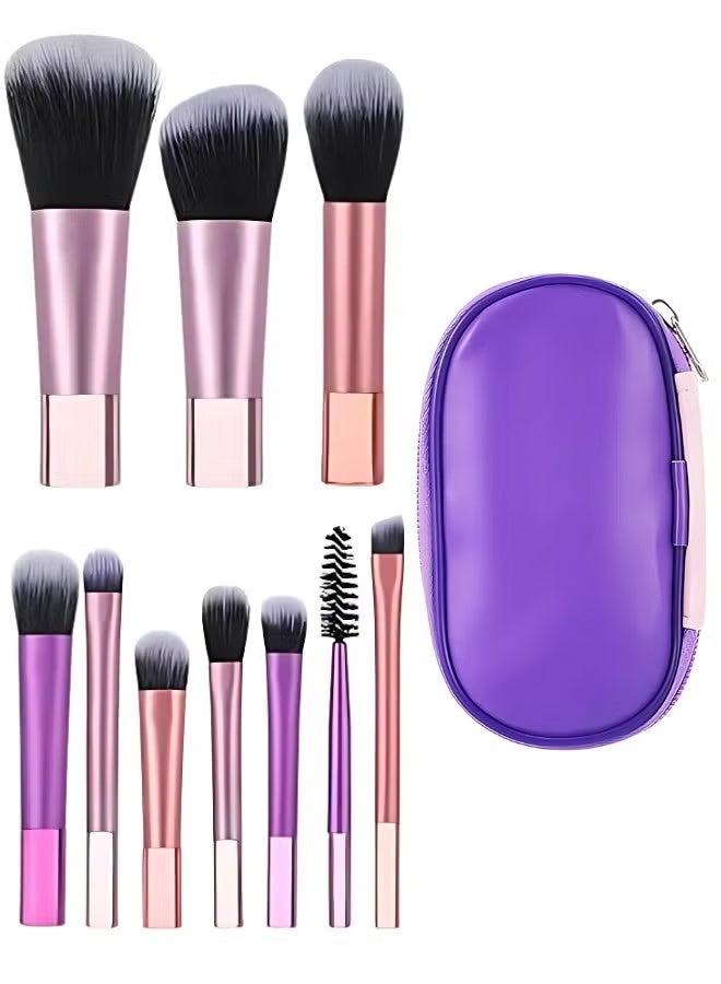 GlamKit This makeup brush set contains ten makeup brushes plus a case - Image 1