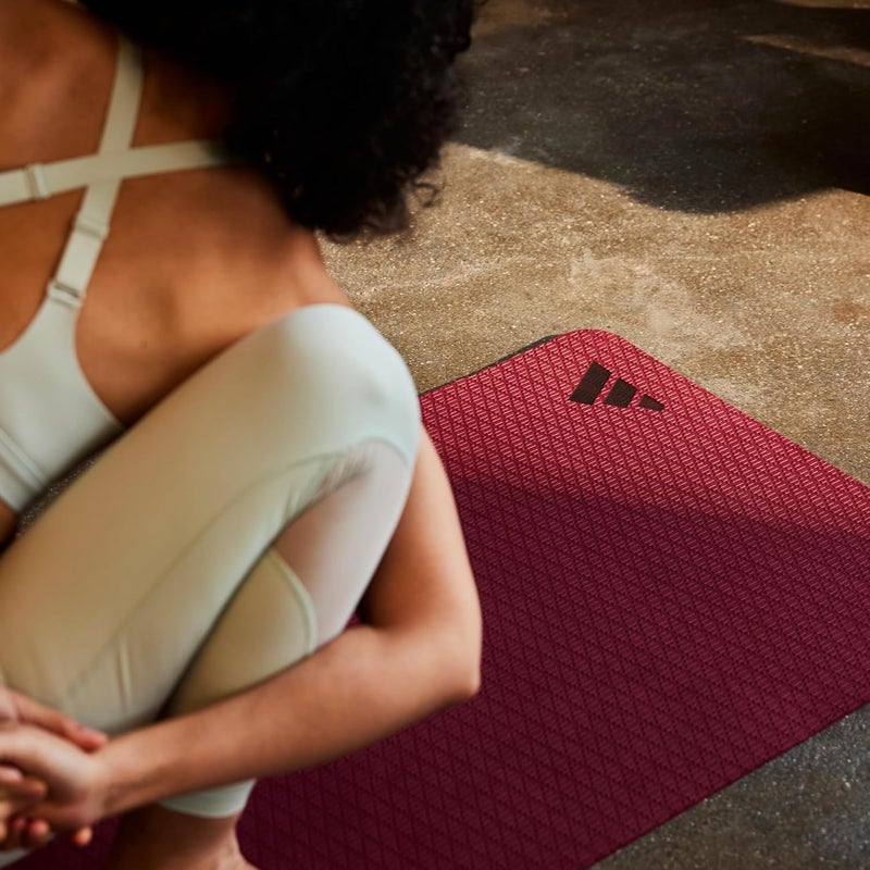 Adidas 10mm Yoga Mat – Collegiate Burgundy, Extra Thick Non-Slip Mat for Comfort & Floor Exercises - Image 5