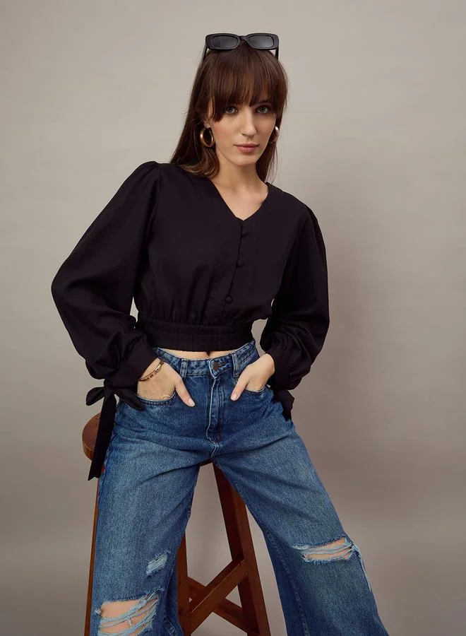 Kuwarii Black Long Sleeve Crop Top