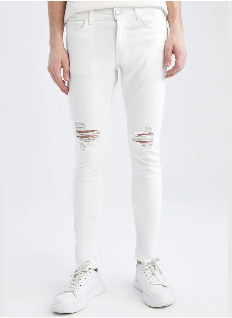 DeFacto Skinny Fit Distressed Jeans