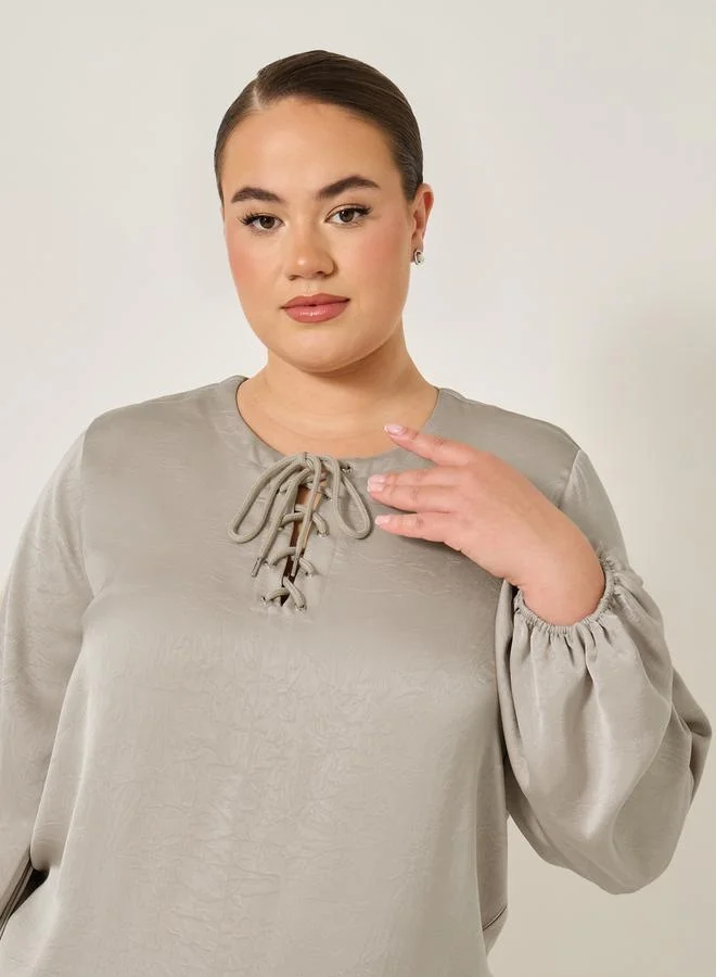 Styli Plus Size Balloon Sleeve Blouse with Tie Up Neck Detail