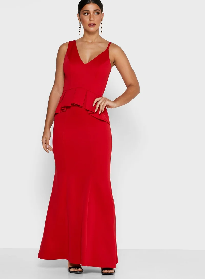 Chi-Chi London Plunge Pleat Detail Dress for Women | Best Price Oman