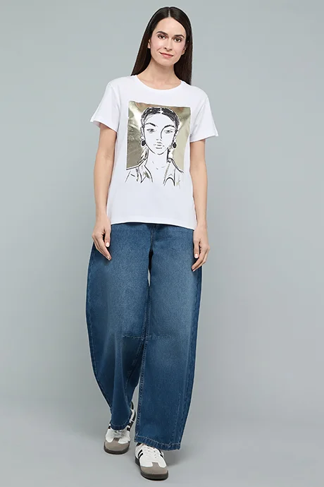 أر أند بي Foil Print T-Shirt with Crew Neck and Short Sleeves