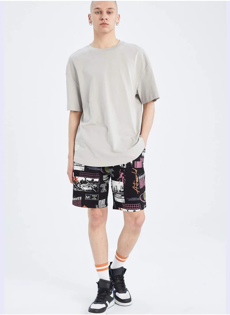 ديفاكتو Regular Fit Printed Short