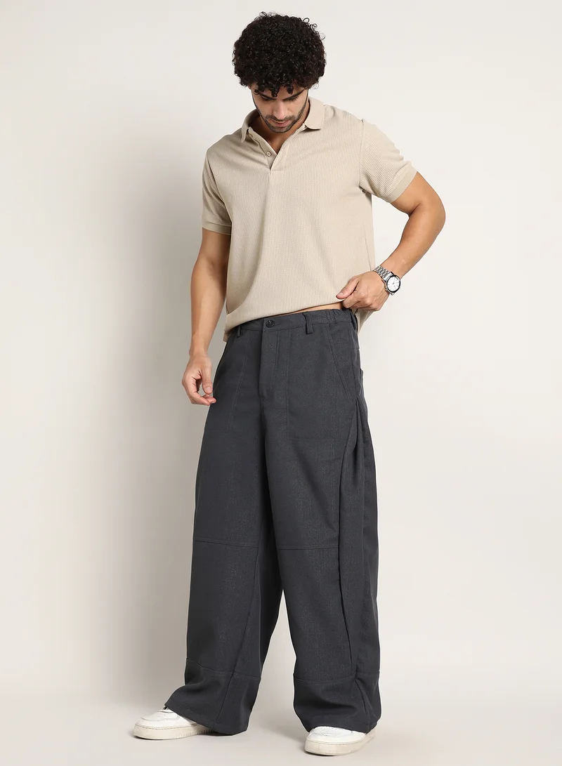 Campus Sutra Men's Charcoal Grey Panelled Baggy Cargo Trousers