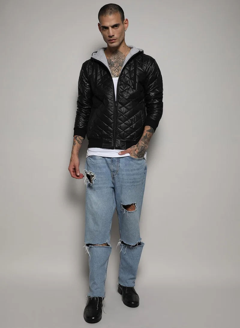 Campus Sutra Men's Black Quilted Puffer Jacket With Zip-Closure