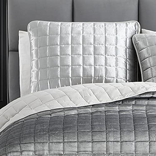 Riverbrook Home Lyndon Quilt Set, Queen, Silver, 3-Piece Set - Image 2